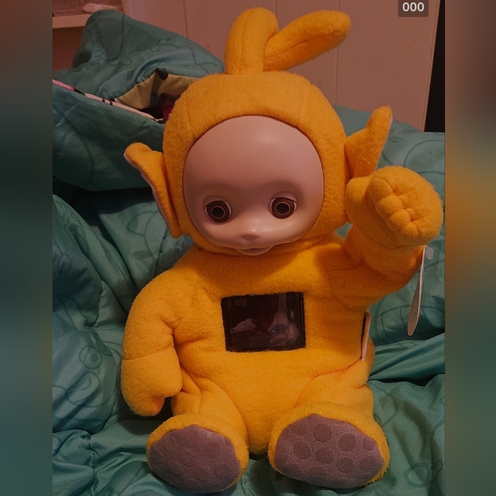 Rare Talking Teletubbies Lala Suprise Tummy With Tag 1998